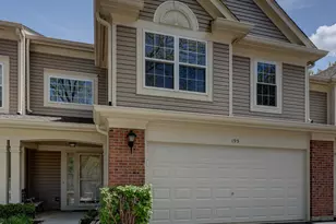 195 Island Ct, Schaumburg, IL 60193 - Photo 1