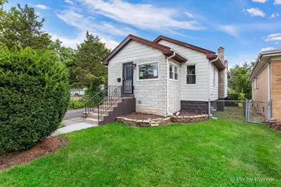 1909 S 22nd Avenue, Maywood, IL 60153 - Photo 1