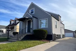 455 Buffalo Ave, Calumet City, IL 60409 - Photo 1