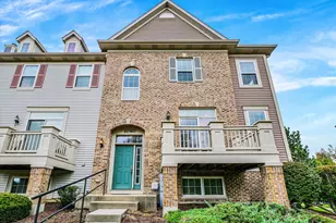 1090 Maubert Ct, Carol Stream, IL 60188 - Photo 1