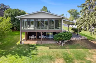 22 Holiday Dr, Lake Holiday, IL 60552 - Photo 1