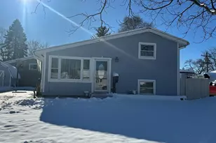 501 Apache Ave, Carpentersville, IL 60110 - Photo 1