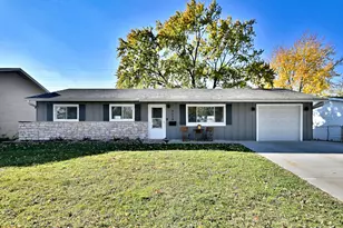 6658 Valley View Rd, Hanover Park, IL 60133 - Photo 1