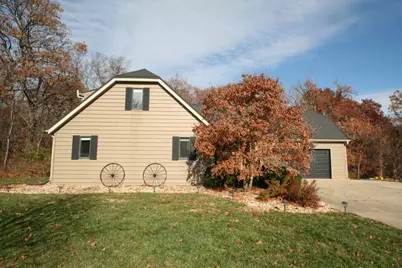 29976 Woodfield Drive, Mackinaw, IL 61755 - Photo 1
