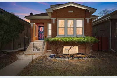 1454 N Mayfield Avenue, Chicago, IL 60651 - Photo 1