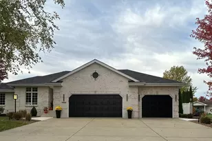2940 River Bend Dr, Kankakee, IL 60901 - Photo 1