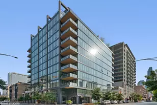 366 W Superior St, Chicago, IL 60654 - Photo 1