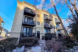 1422 N Noble St, Chicago, IL 60642 - Photo 1