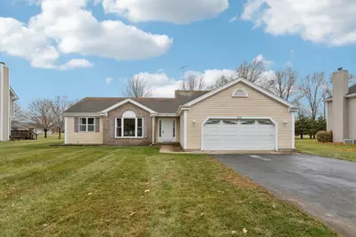 915 Beaver Pond Drive, Marengo, IL 60152 - Photo 1