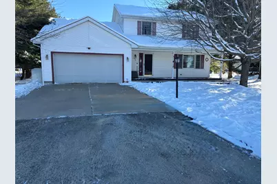 106 Windward Lane, Rochelle, IL 61068 - Photo 1