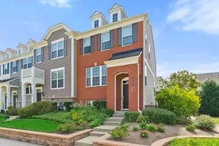 805 E Hamlin Ln, Arlington Heights, IL 60004 - Photo 1