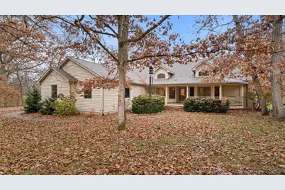 606 Slippery Rock Drive, Dixon, IL 61021 - Photo 1
