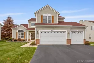 425 S Orchard Dr, Bolingbrook, IL 60440 - Photo 1