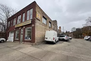 600 Oakton St, Evanston, IL 60202 - Photo 1