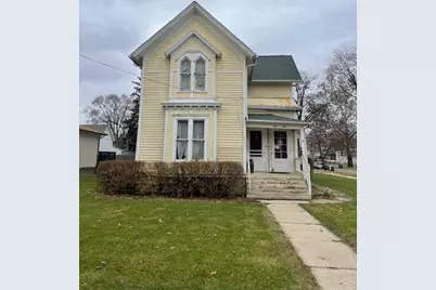 554 S 4th Street, Aurora, IL 60505 - Photo 1