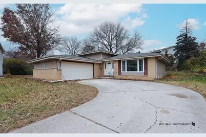 5S661 Buttonwood Court, Naperville, IL 60540 - Photo 1