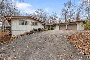 4N645 Mohican Ln, Elburn, IL 60119 - Photo 1