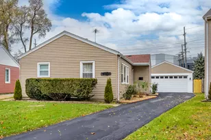 508 Crestwood Ave, Des Plaines, IL 60016 - Photo 1