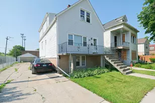 3601 W 58th Pl, Chicago, IL 60629 - Photo 1