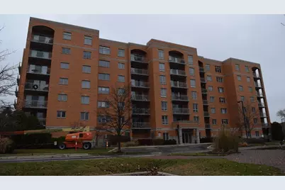 6801 N Milwaukee Avenue #404, Niles, IL 60714 - Photo 1