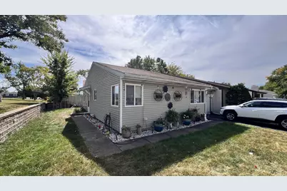 112 Cedarbend Drive, Romeoville, IL 60446 - Photo 1