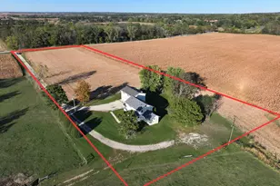 22517 Carmack Rd, Marengo, IL 60152 - Photo 1