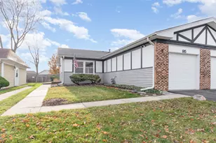 95 W Stevenson Dr, Glendale Heights, IL 60139 - Photo 1