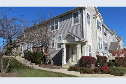11S473 Rachael Court, Willowbrook, IL 60527 - Photo 1