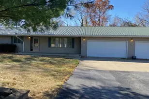 11357 Woody Walker Hill Rd, McNabb, IL 61335 - Photo 1