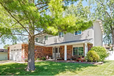 6725 Foxtree Avenue, Woodridge, IL 60517 - Photo 1