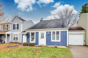 1011 Wesley Ln, Algonquin, IL 60102 - Photo 1