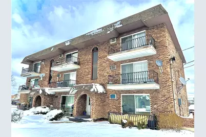 8059 W 84th Street #3S, Justice, IL 60458 - Photo 1