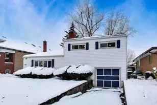 3206 Sunnyside Ave, Brookfield, IL 60513 - Photo 1