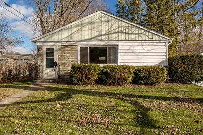 2016 Ridgeland Road, Rockford, IL 61108 - Photo 1