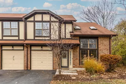 367 Golfview Court, Bloomingdale, IL 60108 - Photo 1