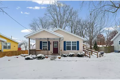 114 N Cottage Grove Avenue, Urbana, IL 61802 - Photo 1