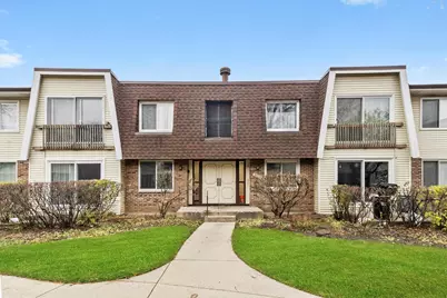 3026 Roberts Drive #7, Woodridge, IL 60517 - Photo 1