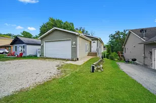 26183 W Wooster Lake Ave, Ingleside, IL 60041 - Photo 1