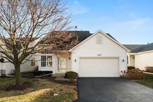 16139 Seneca Lake Cir, Crest Hill, IL 60403 - Photo 1