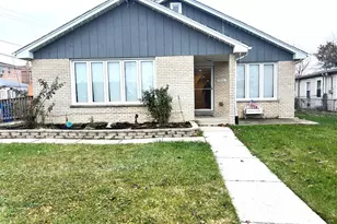 7850 McVicker Ave, Burbank, IL 60459 - Photo 1