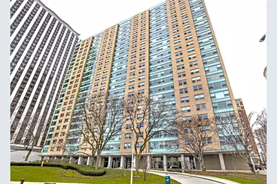 3180 N Lake Shore Drive #5E, Chicago, IL 60657 - Photo 1