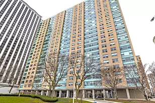 3180 N Lake Shore Dr, Chicago, IL 60657 - Photo 1