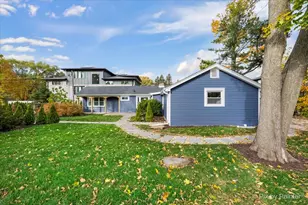 481 Edward Ct, Des Plaines, IL 60016 - Photo 1