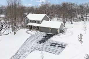 10906 Hamborg Rd, Roscoe, IL 61073 - Photo 1