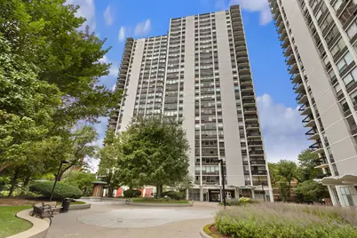 1460 N Sandburg Terrace #2002A, Chicago, IL 60610 - Photo 1