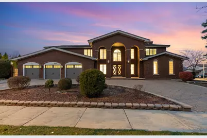 1202 W Surrey Road, Addison, IL 60101 - Photo 1