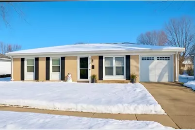 [Address not provided], Dixon, IL 61021 - Photo 1