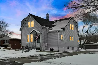 205 Blackstone Street, Thornton, IL 60476 - Photo 1