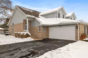 15301 Wilshire Dr, Orland Park, IL 60462 - Photo 1