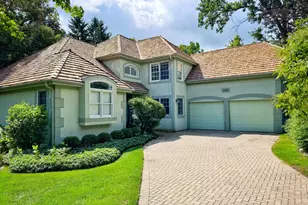 1761 Stanford Ct, Lake Forest, IL 60045 - Photo 1